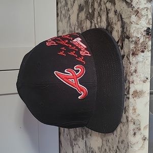 Atlanta Braves New Era Cap Fitted 7 1/8.